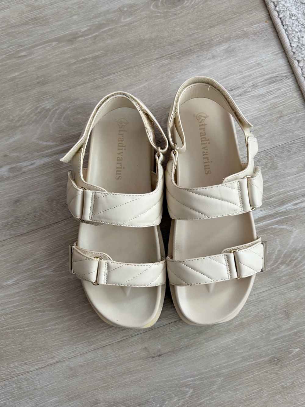 Stradivarius Cream Sandals - Adjustable Double Strap